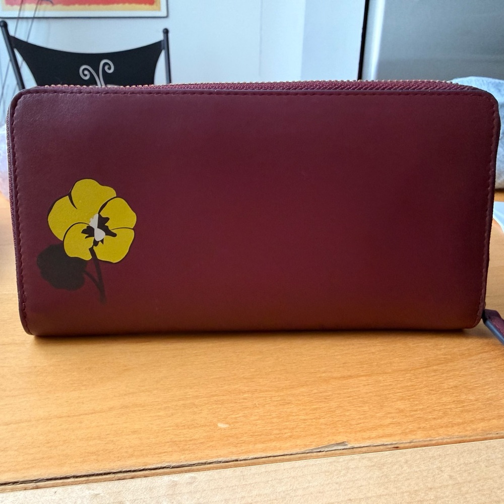 Radley Burgundy Wallet with Floral and Animal Design - Picture 3 of 3